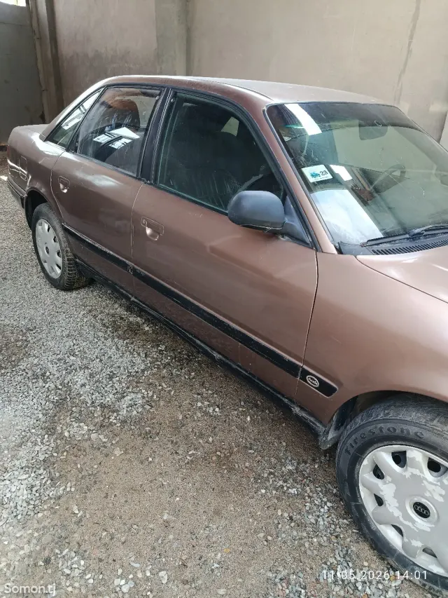 Audi 100 1991 · 1.8 MT