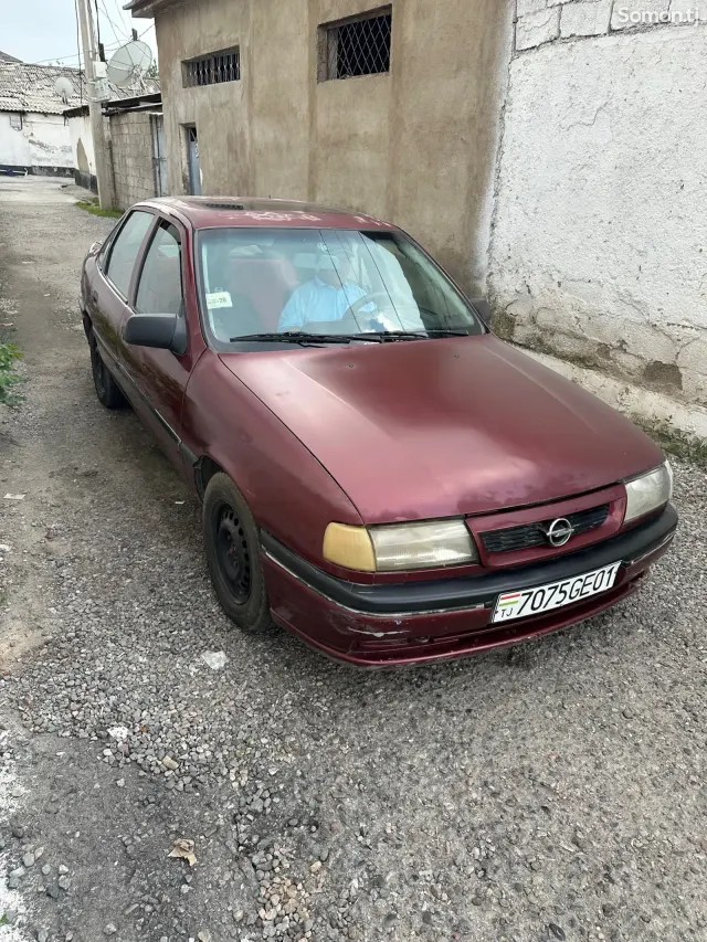 Opel Vectra A 1995 · 1.6 MT