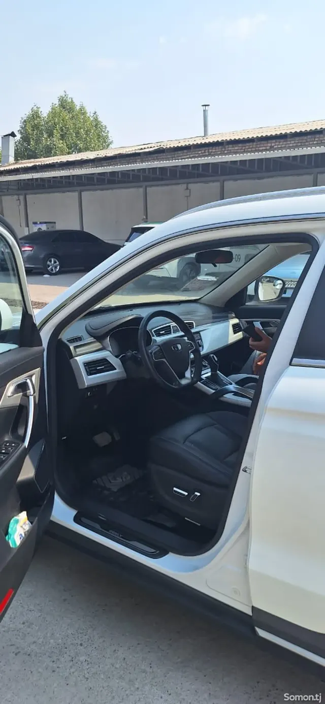 Geely Atlas Pro 2018 · 1.8 AT