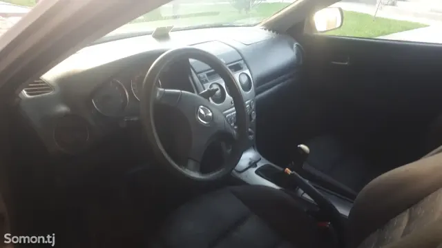 Mazda 6 2004 · 2.0 MT