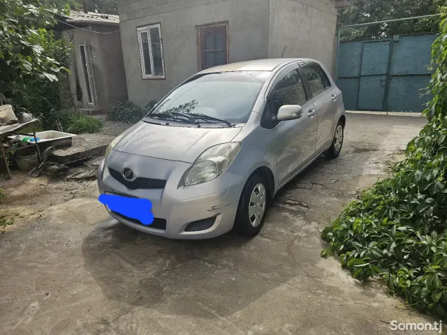 Toyota Vitz 2008 · 1.3 AT