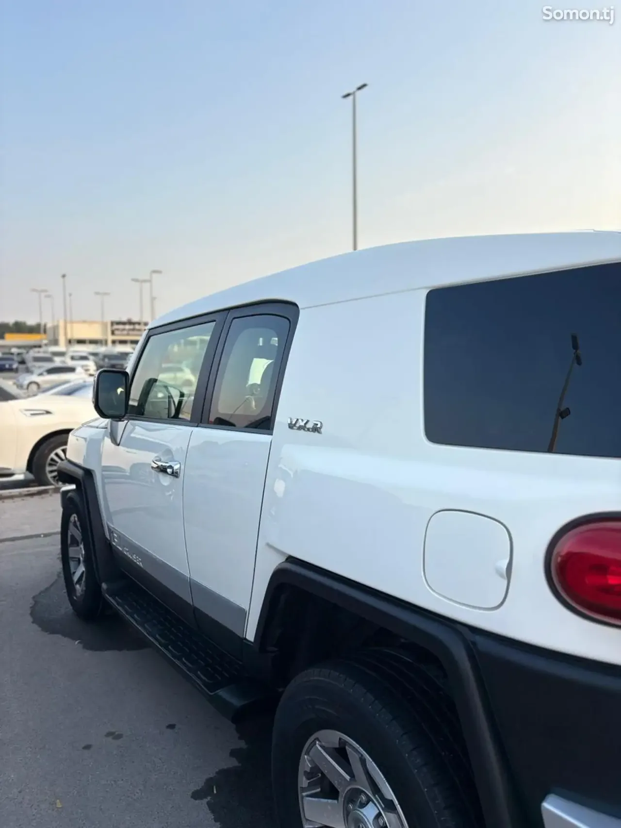 Toyota FJ Cruiser 2015 · 4.0 AT