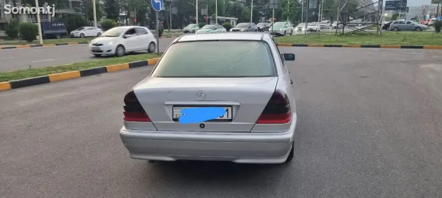 Mercedes-Benz C class 1997 · 1.8 MT