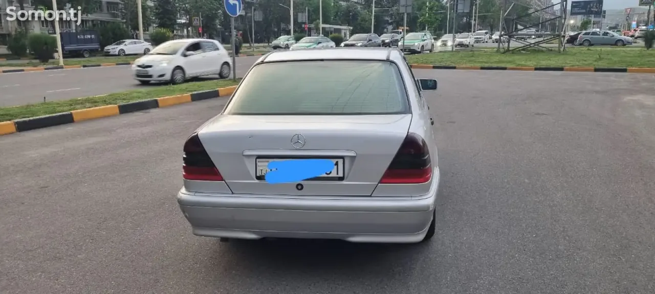 Mercedes-Benz C class 1997 · 1.8 MT