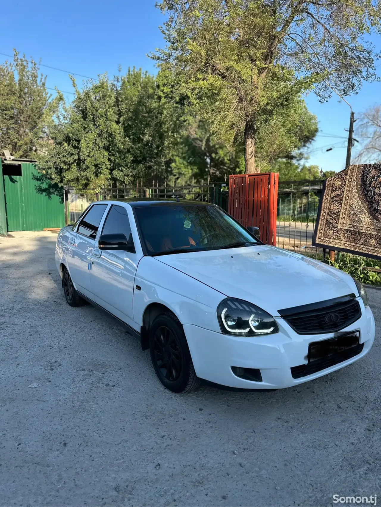 Lada (ВАЗ) Priora 2013 · 1.6 MT