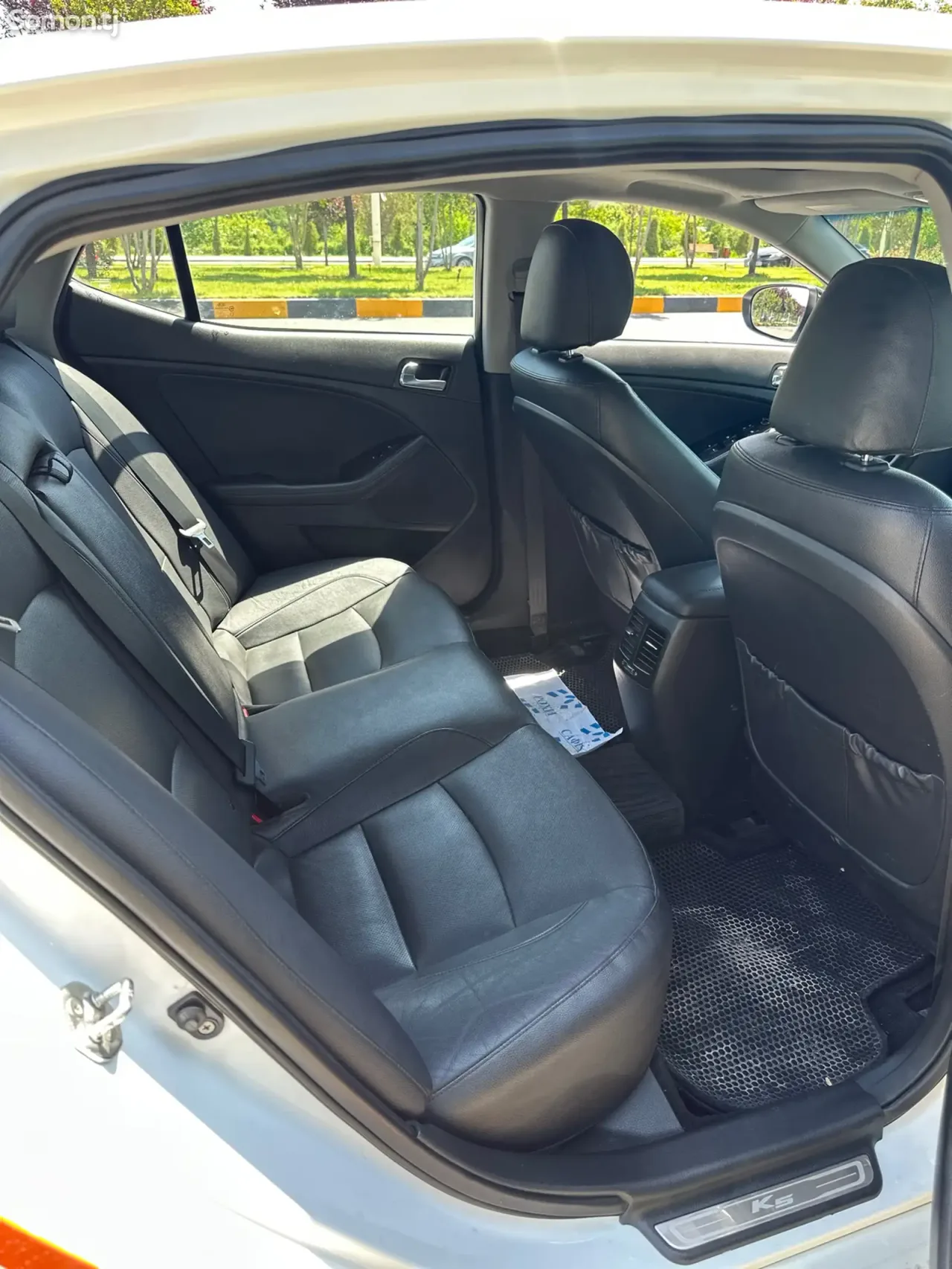 Kia K5 2014 · 2.0 AT