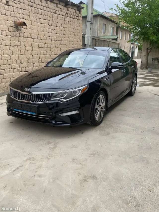 Kia Optima 2017 · 2.4 AT