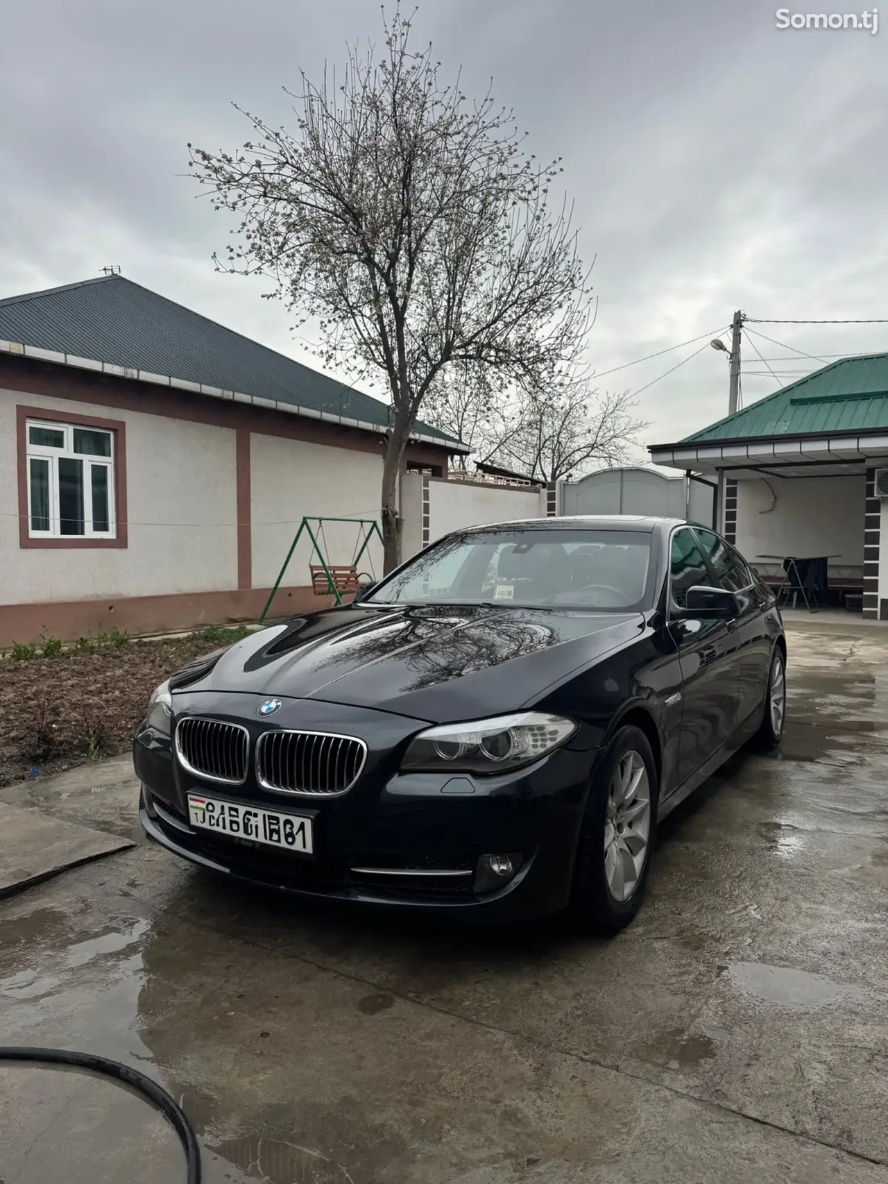BMW 5 series 2012 · 2.0 AT