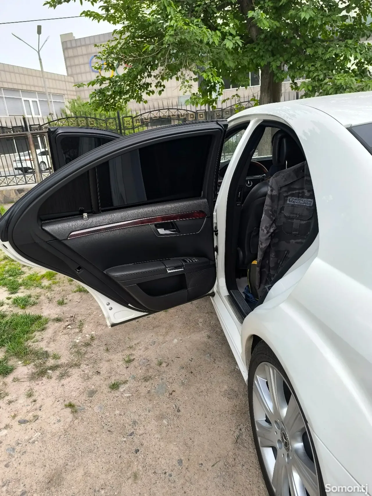 Mercedes-Benz S class 2009 · 3.5 AT
