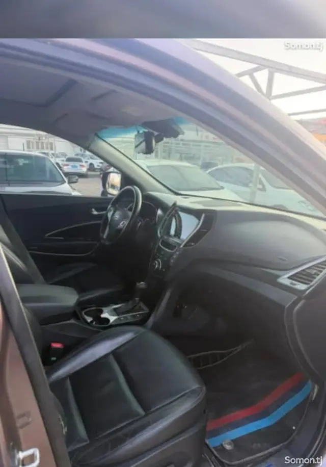 Hyundai Santa Fe 2014 · 2.4 AT