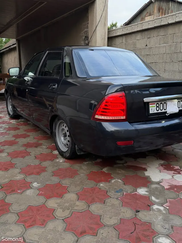 Lada (ВАЗ) Priora 2009 · 1.7 MT