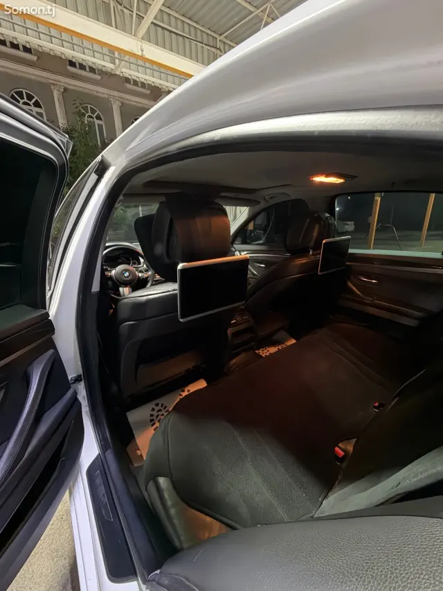 BMW 5 series 2013 · 2.0 AT