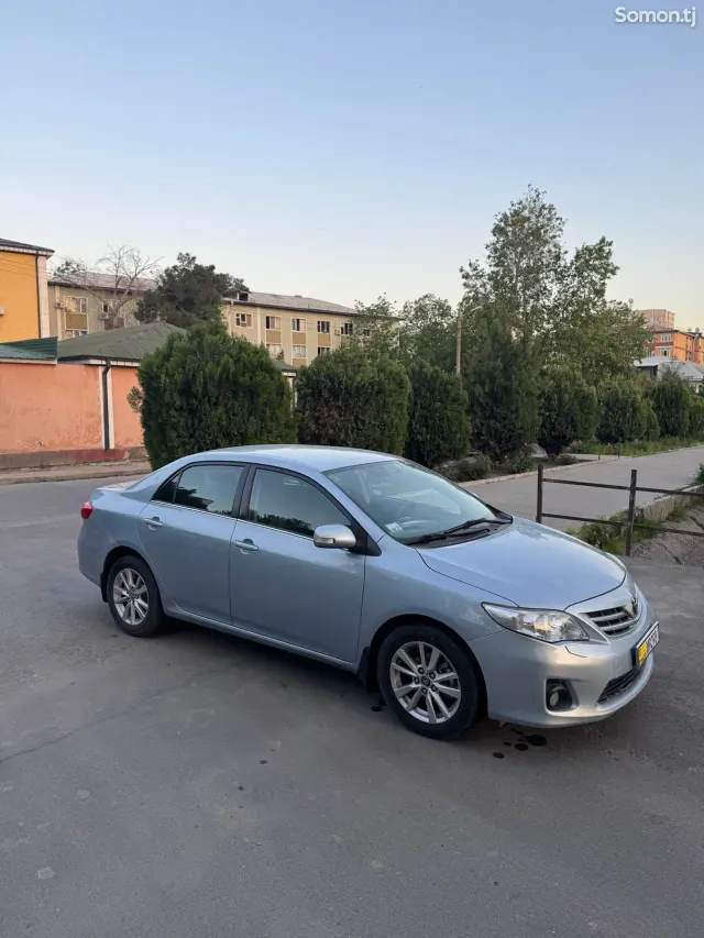 Toyota Corolla 2011 · 1.6 MT