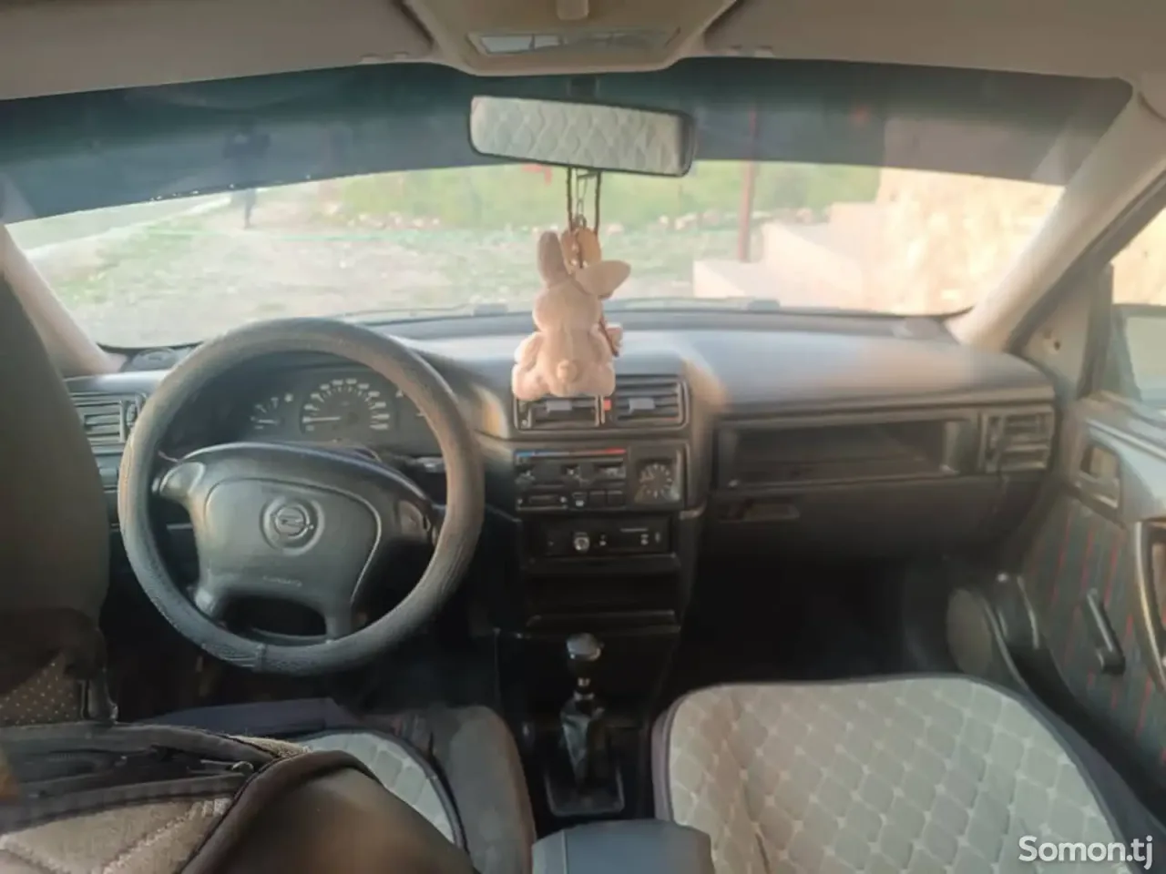 Opel Vectra A 1994 · 1.8 MT