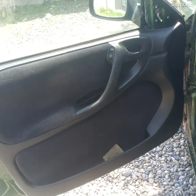 Opel Astra F 1995 · 1.6 MT