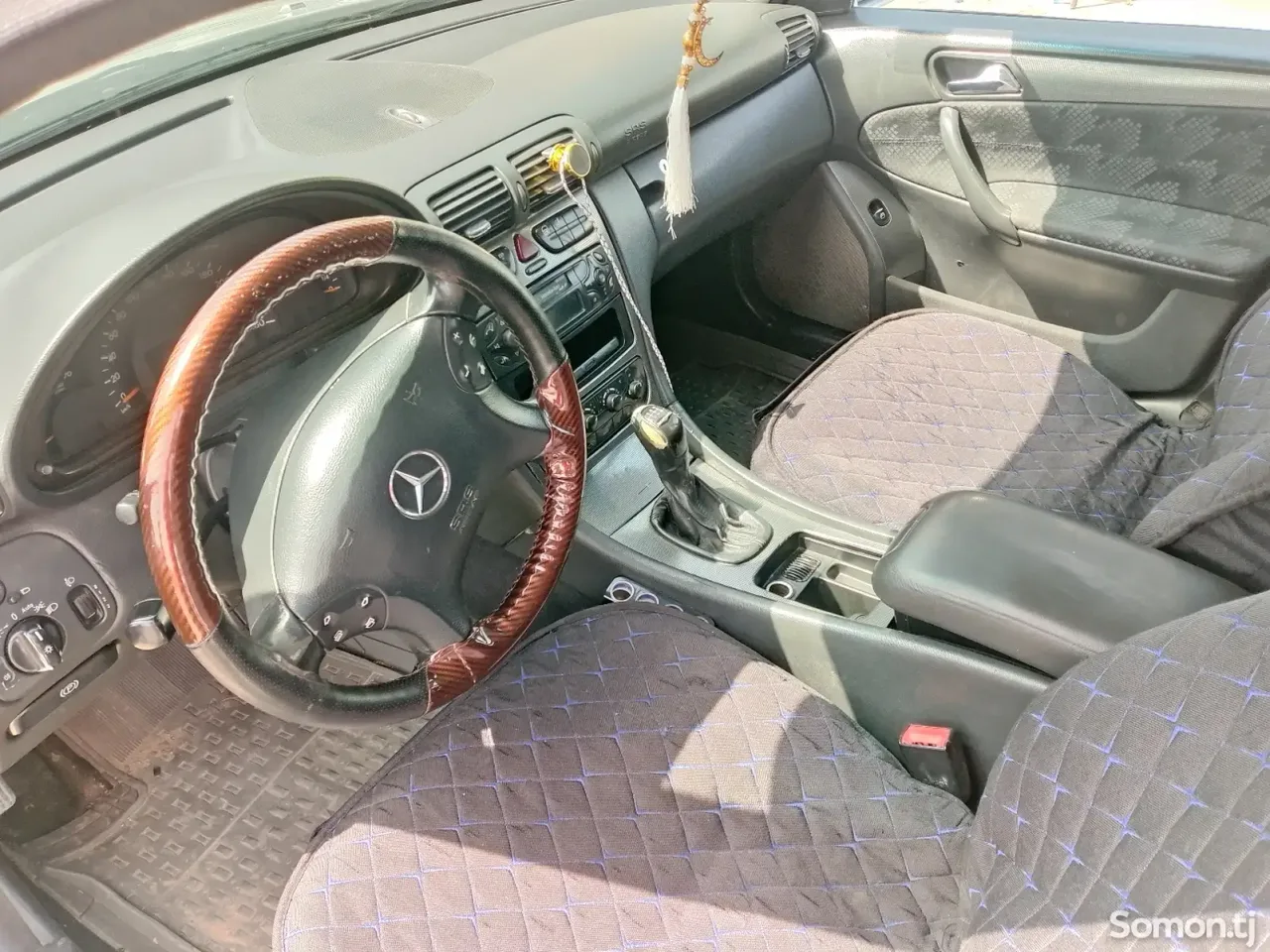 Mercedes-Benz C class 2002 · 2.0 MT