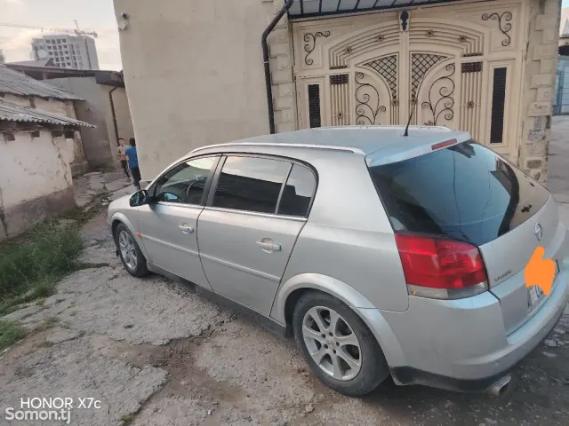 Opel Signum 2003 · 2.2 MT