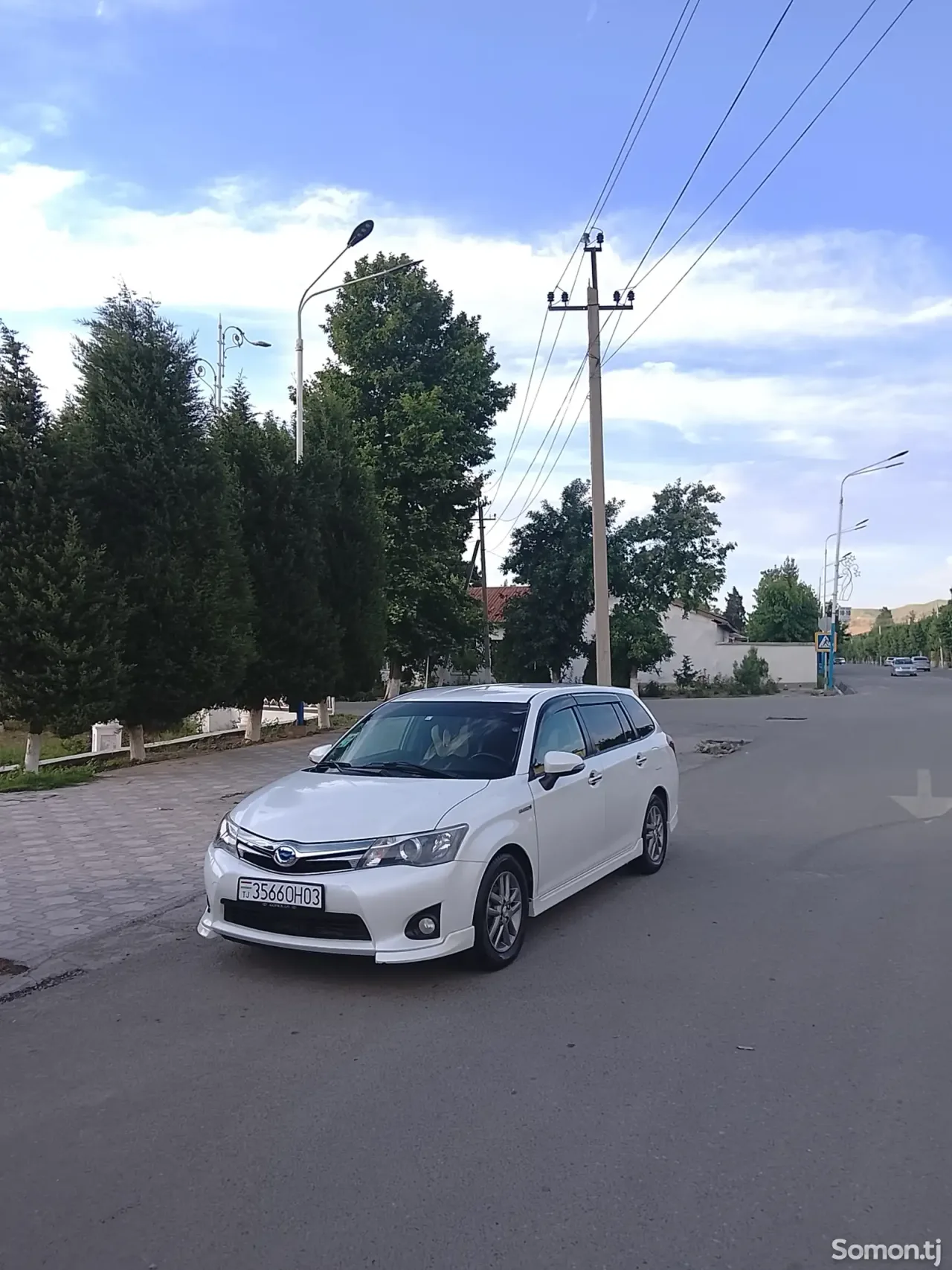 Toyota Fielder 2014 · 1.5 AT