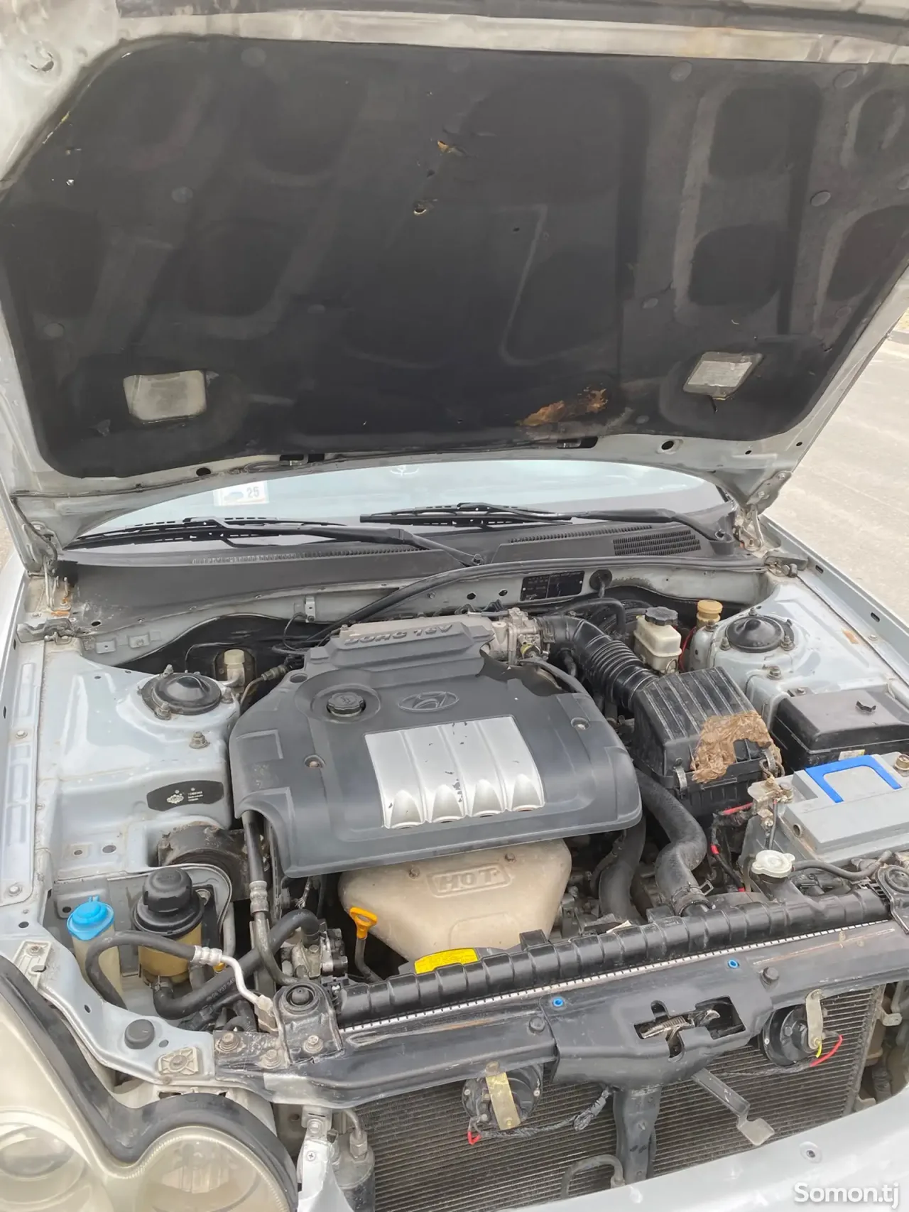 Hyundai Sonata 2002 · 2.0 MT