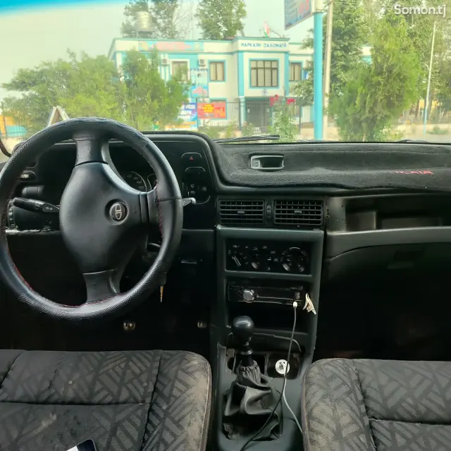 Daewoo Nexia 1996 · 1.6 MT