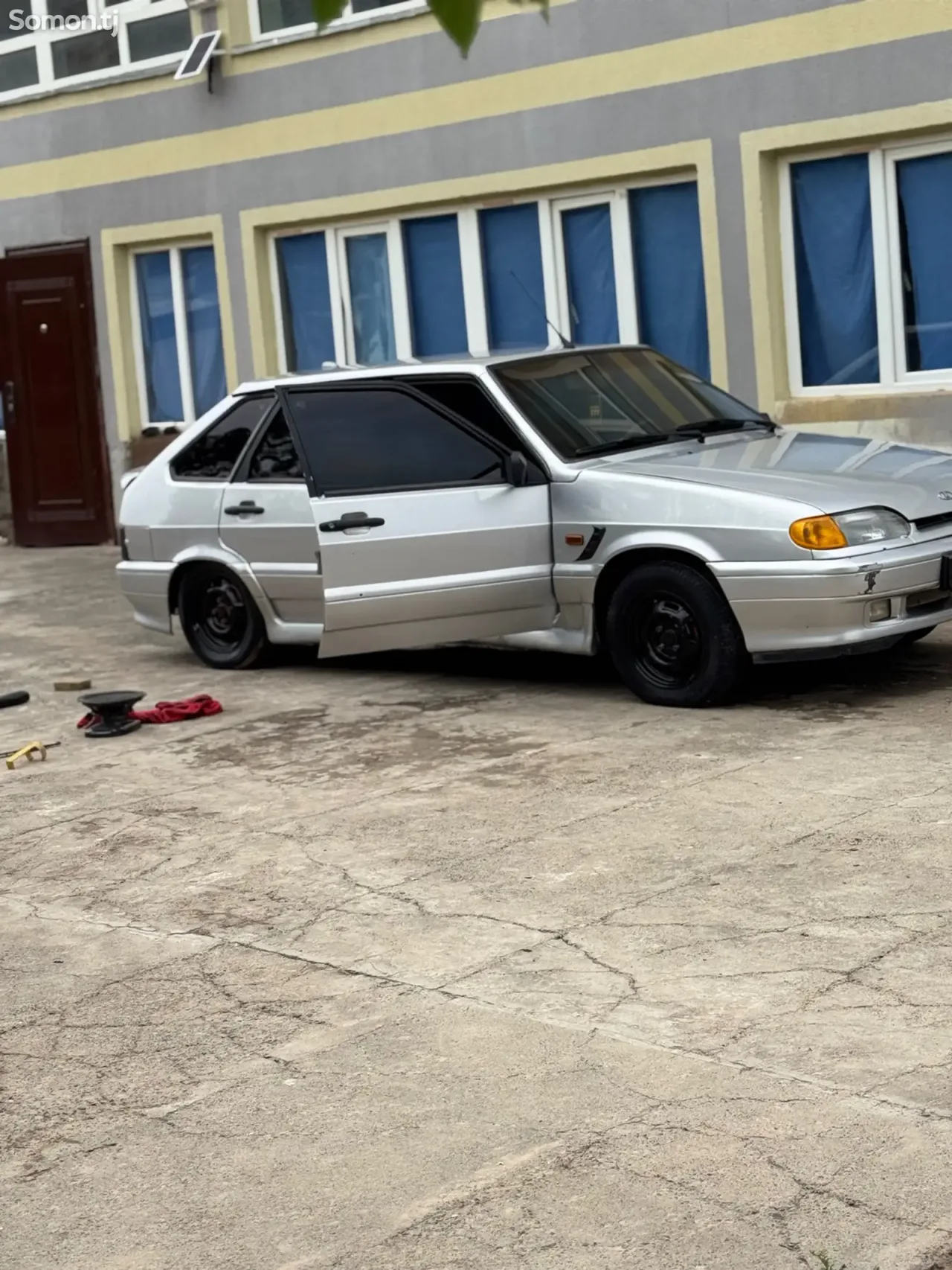 Lada (ВАЗ) 2105 2005 · 1.6 MT