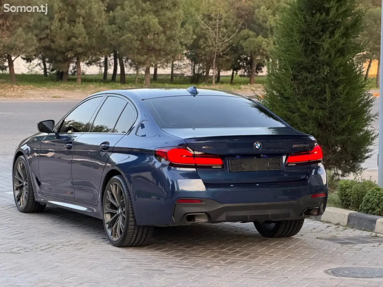 BMW 5 series 2022 · 3.0 AT