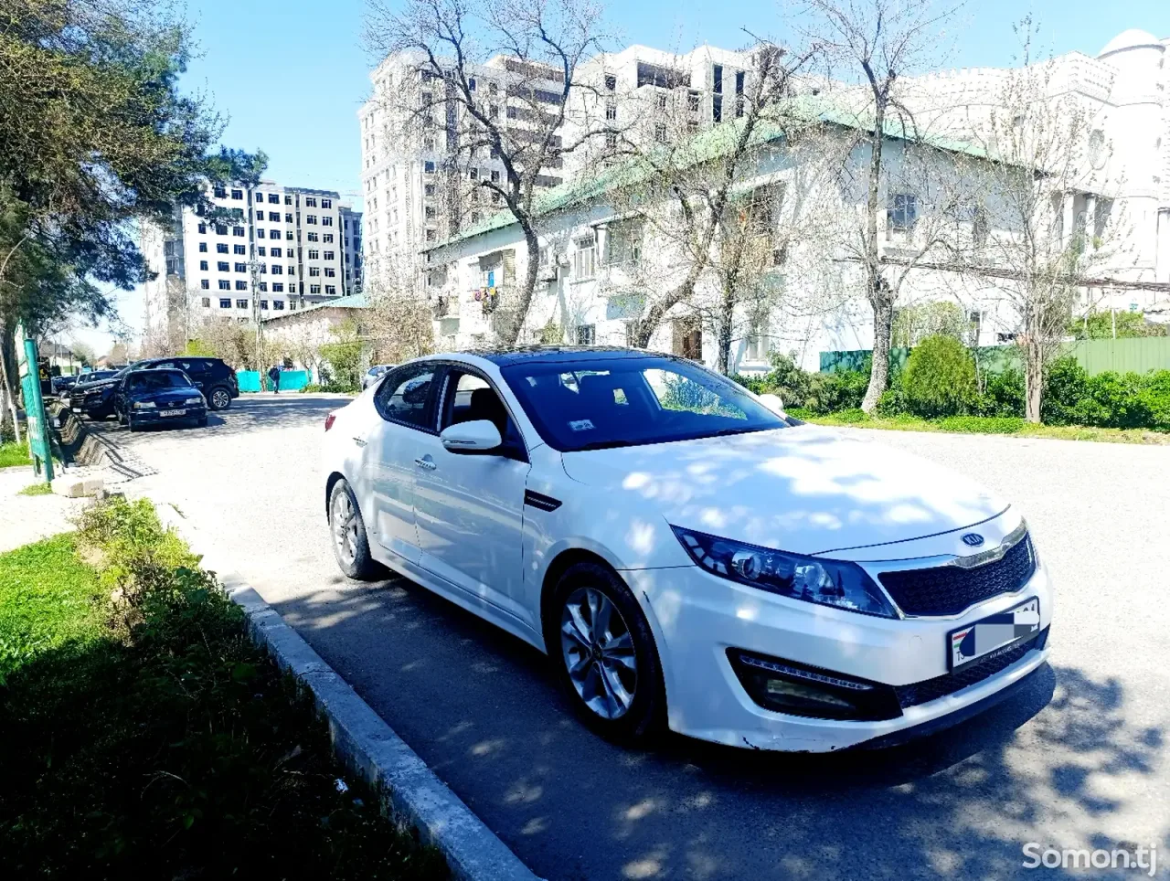 Kia K5 2011 · 2.0 AT