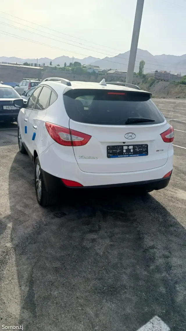Hyundai Tucson 2014 · 2.0 AT