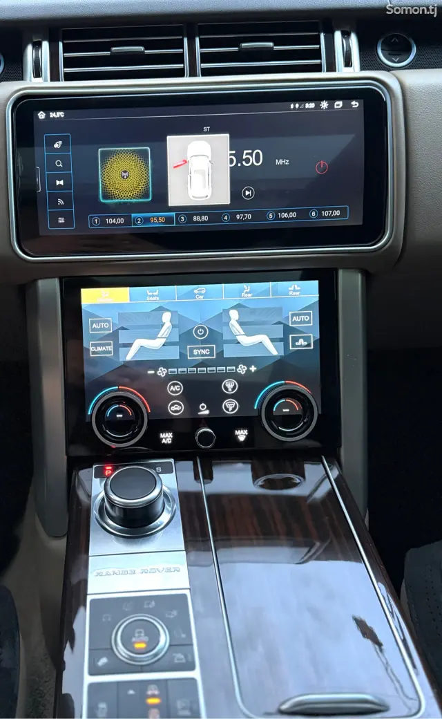 Land Rover Vogue 2015 · 4.4 AT