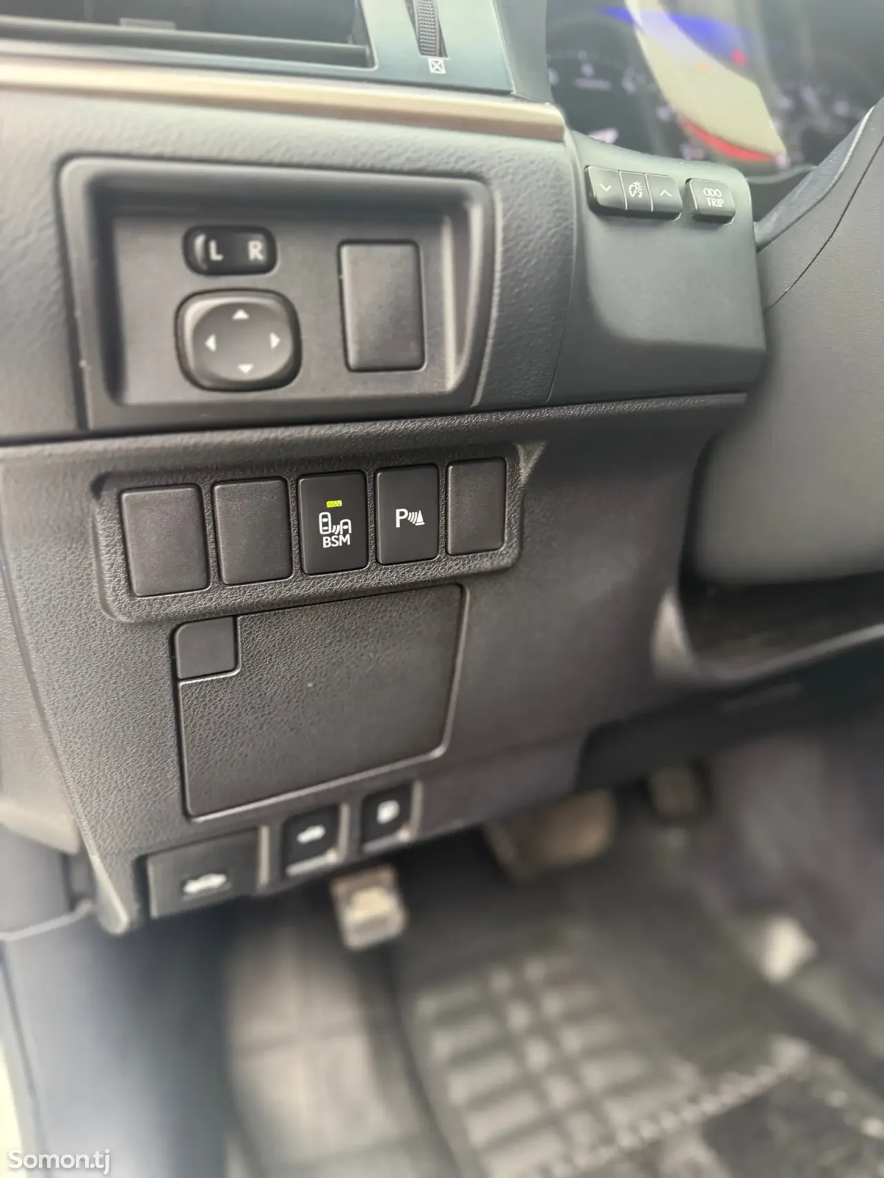 Lexus ES series 2013 · 3.5 AT