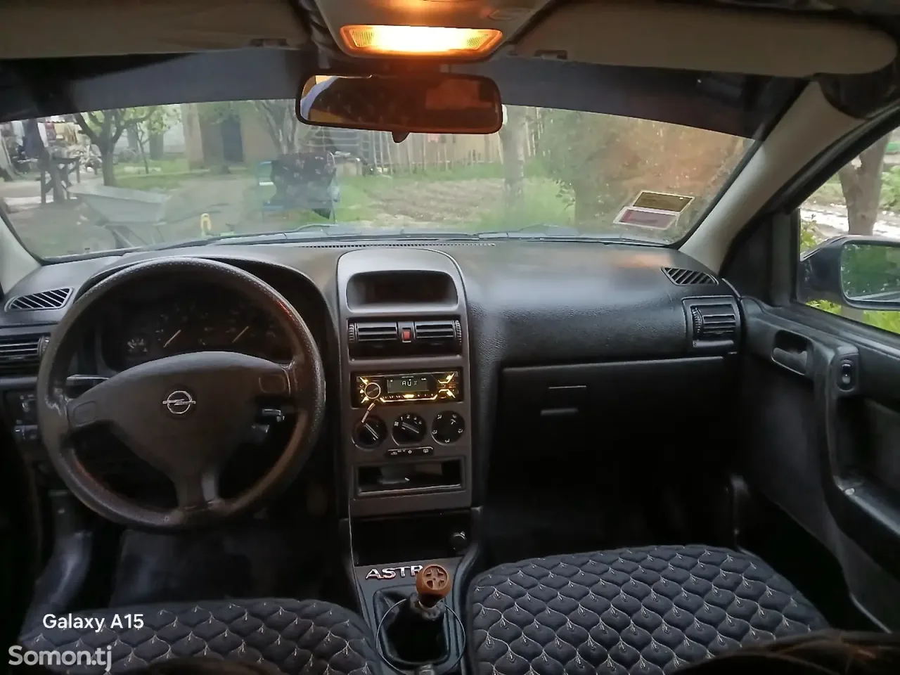 Opel Astra G 1998 · 1.6 MT