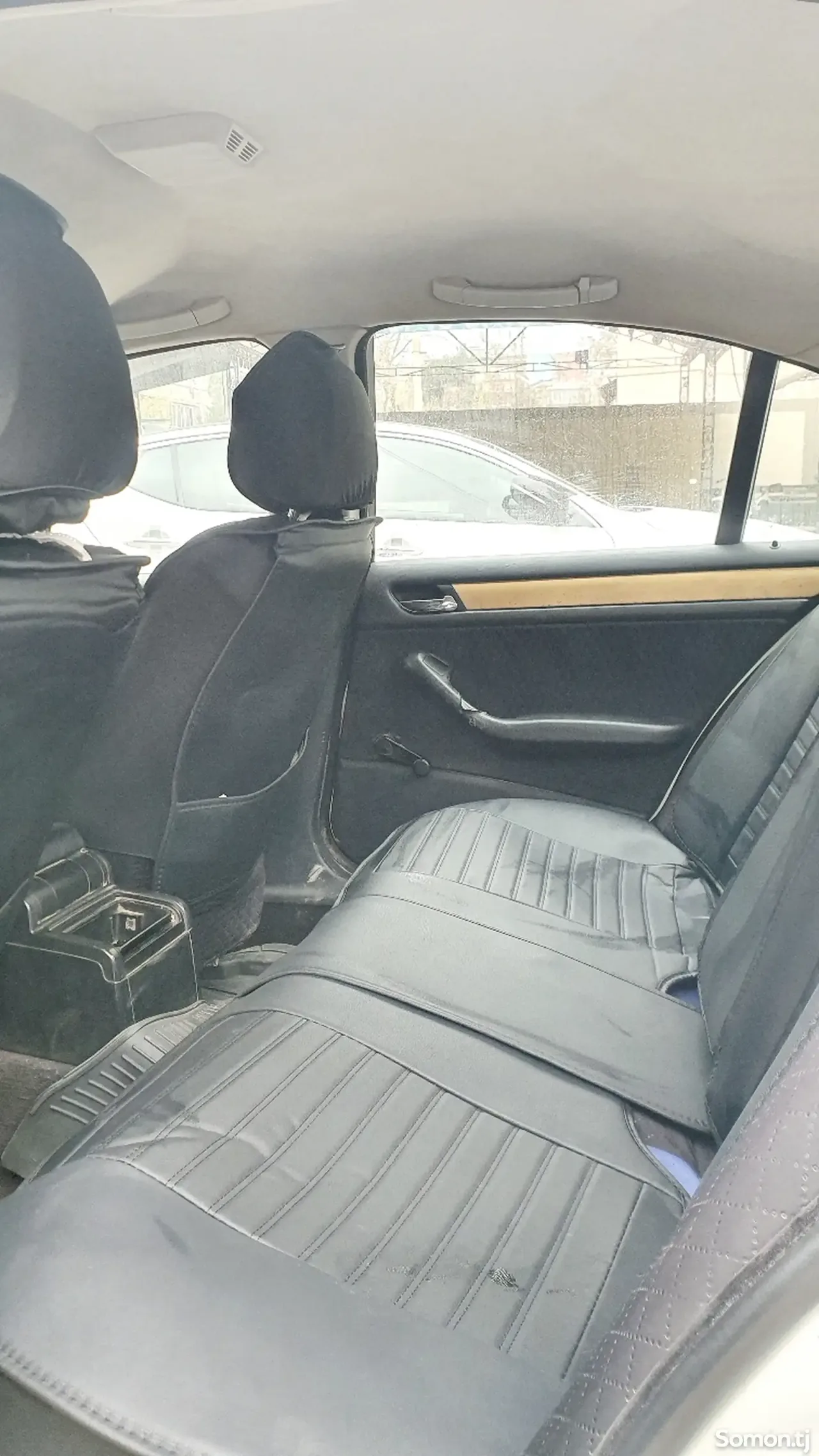 BMW 3 series 2000 · 1.8 AT