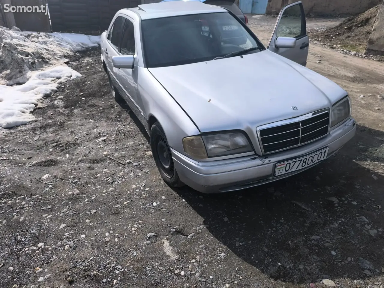 Mercedes-Benz C class 1995 · 1.8 MT