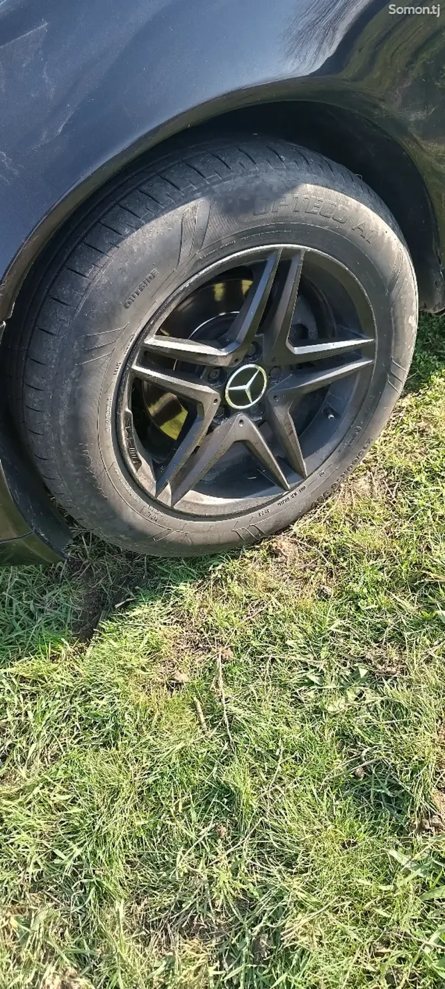 Mercedes-Benz C class 2000 · 1.8 MT