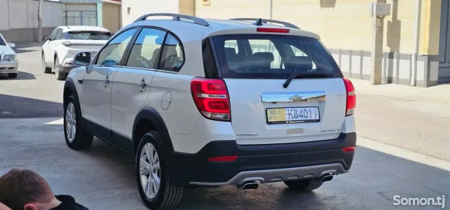Chevrolet Captiva 2015 · 2.2 AT