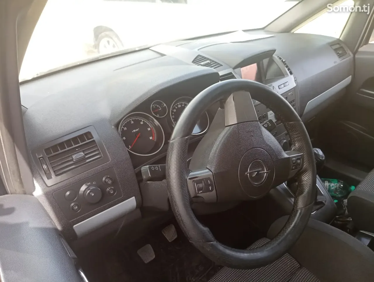Opel Zafira 2008 · 1.8 MT