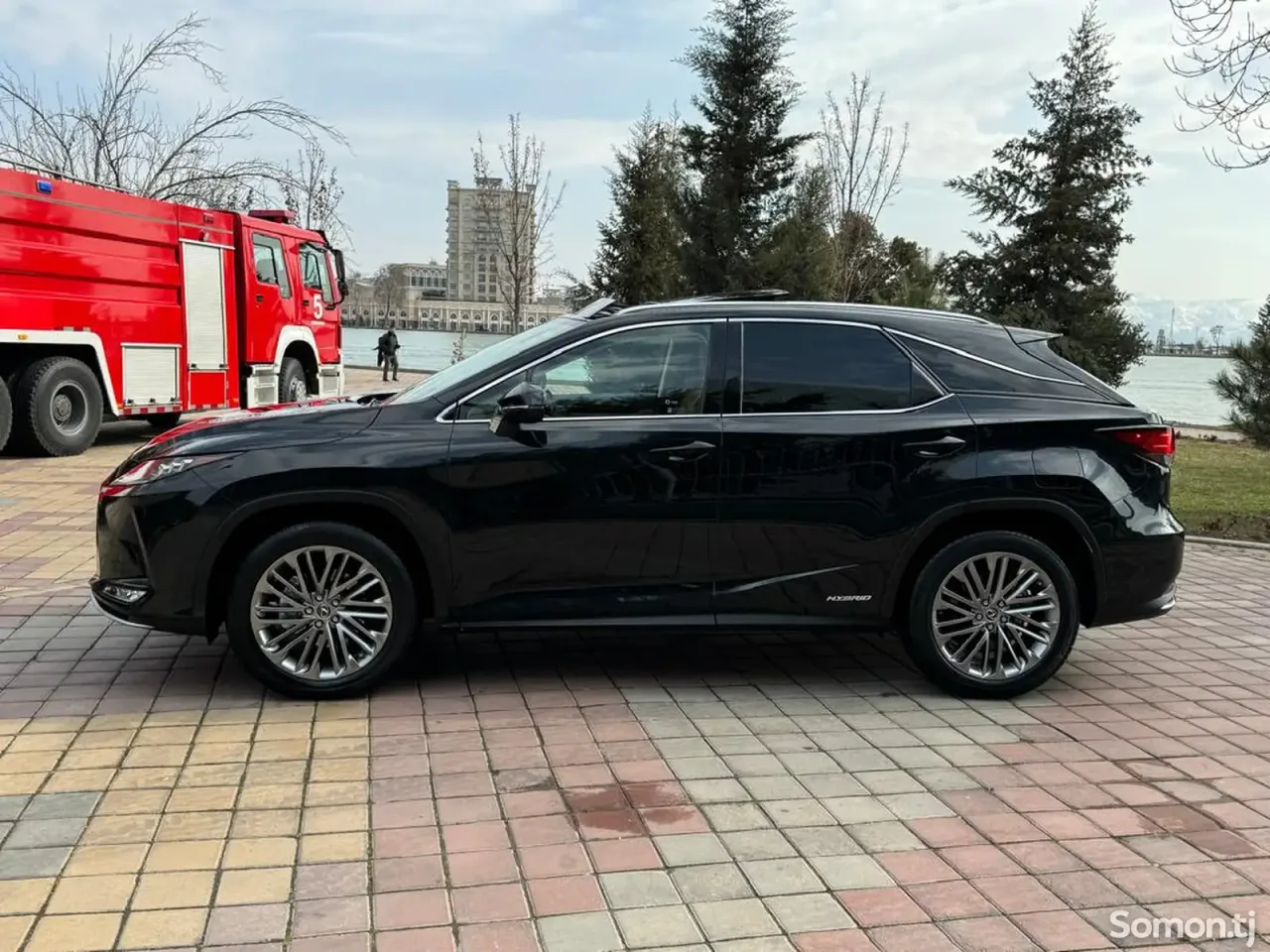 Lexus RX series 2022 · 4.5 AT