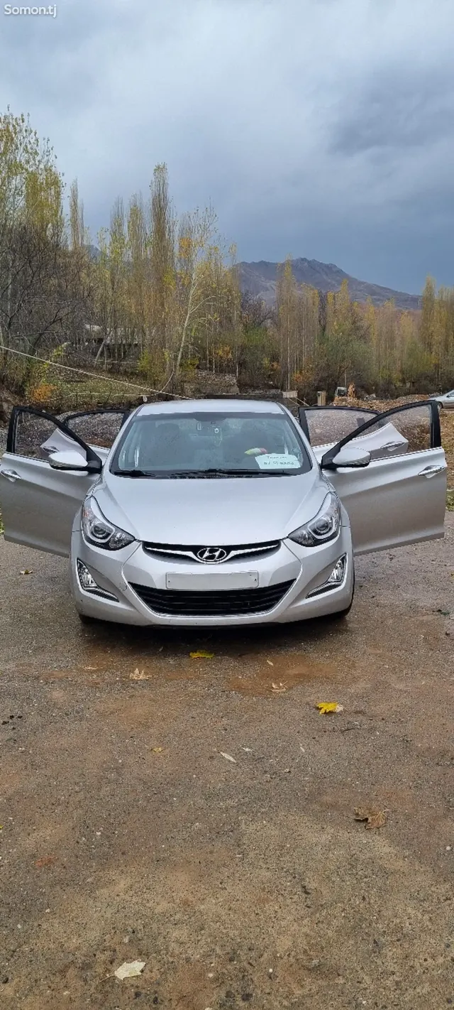 Hyundai Avante 2014 · 1.6 AT