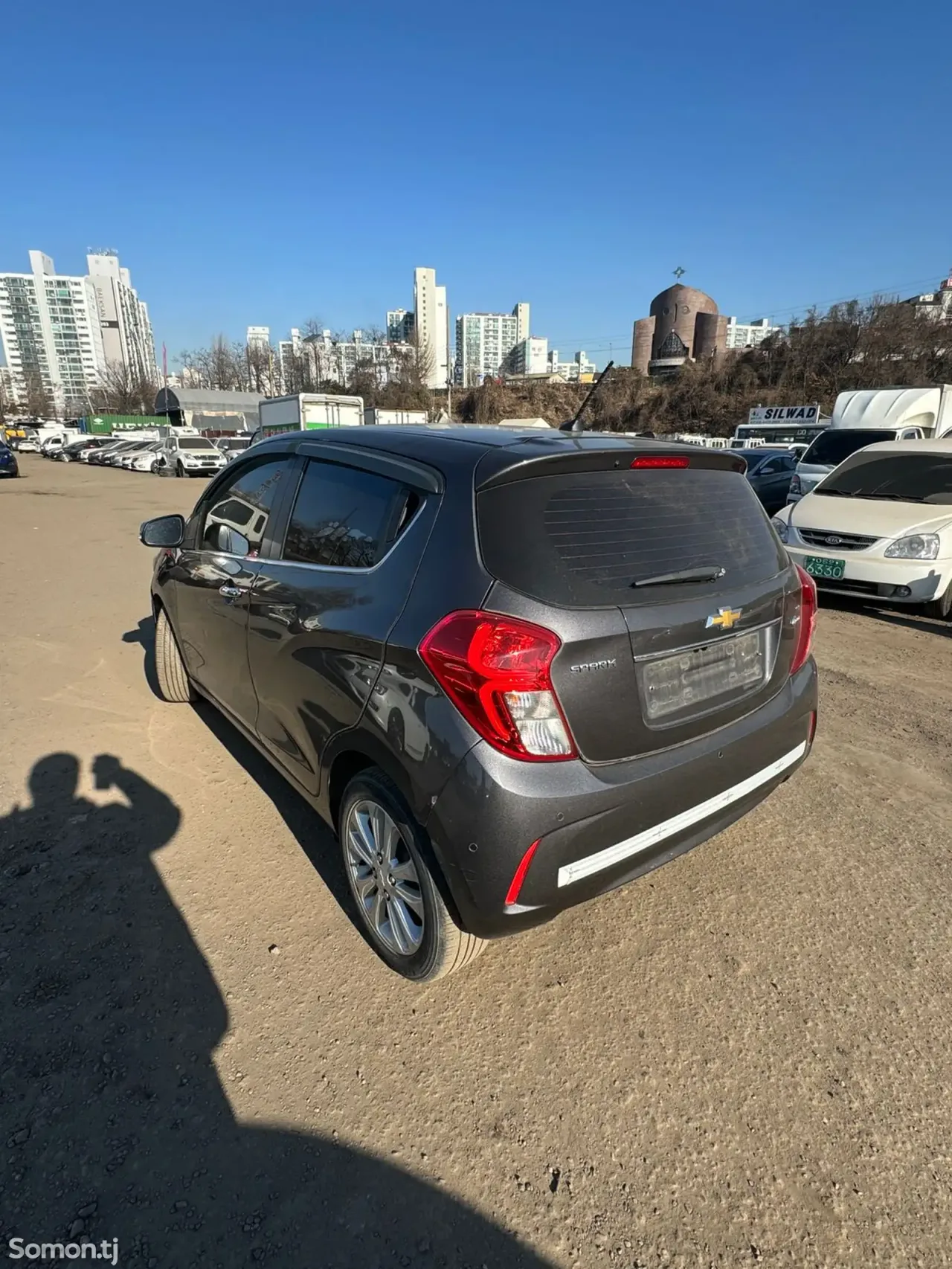 Chevrolet Spark 2015 · 1.0 AT