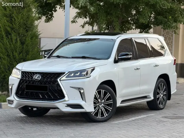 Lexus LX series 2019 · 5.7 AT