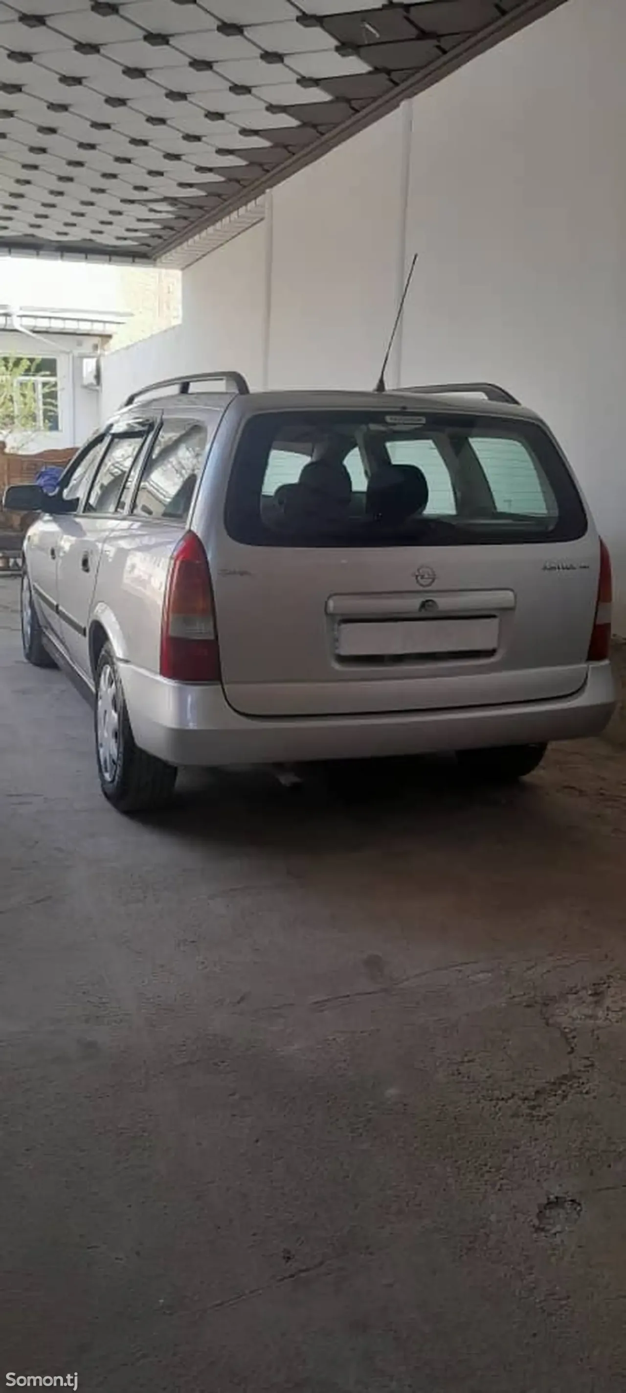 Opel Astra G 1999 · 1.6 AT