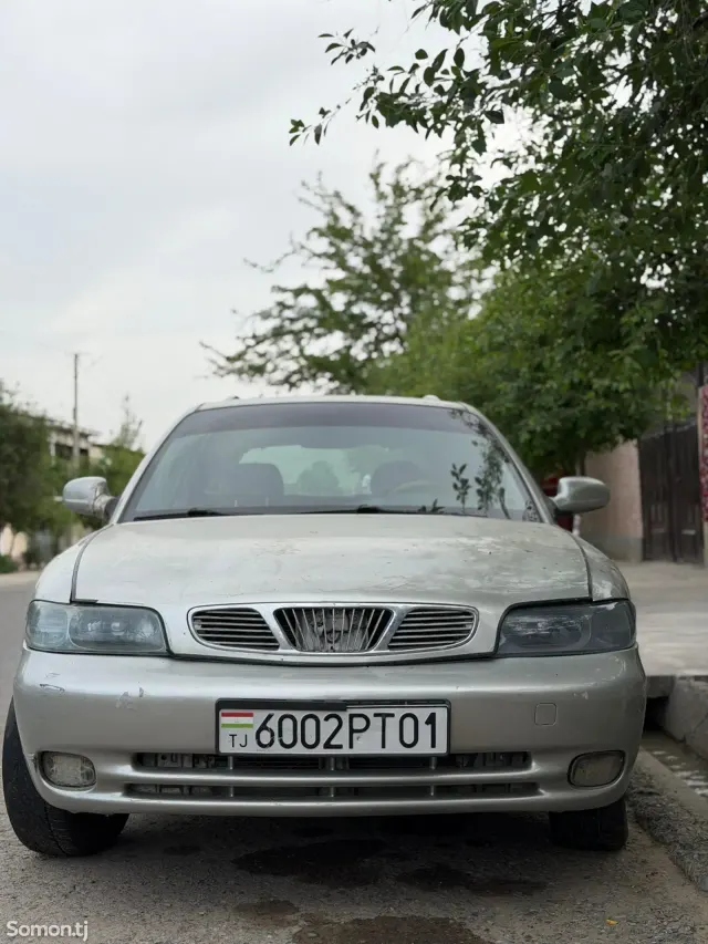 Daewoo Nubira 2000 · MT
