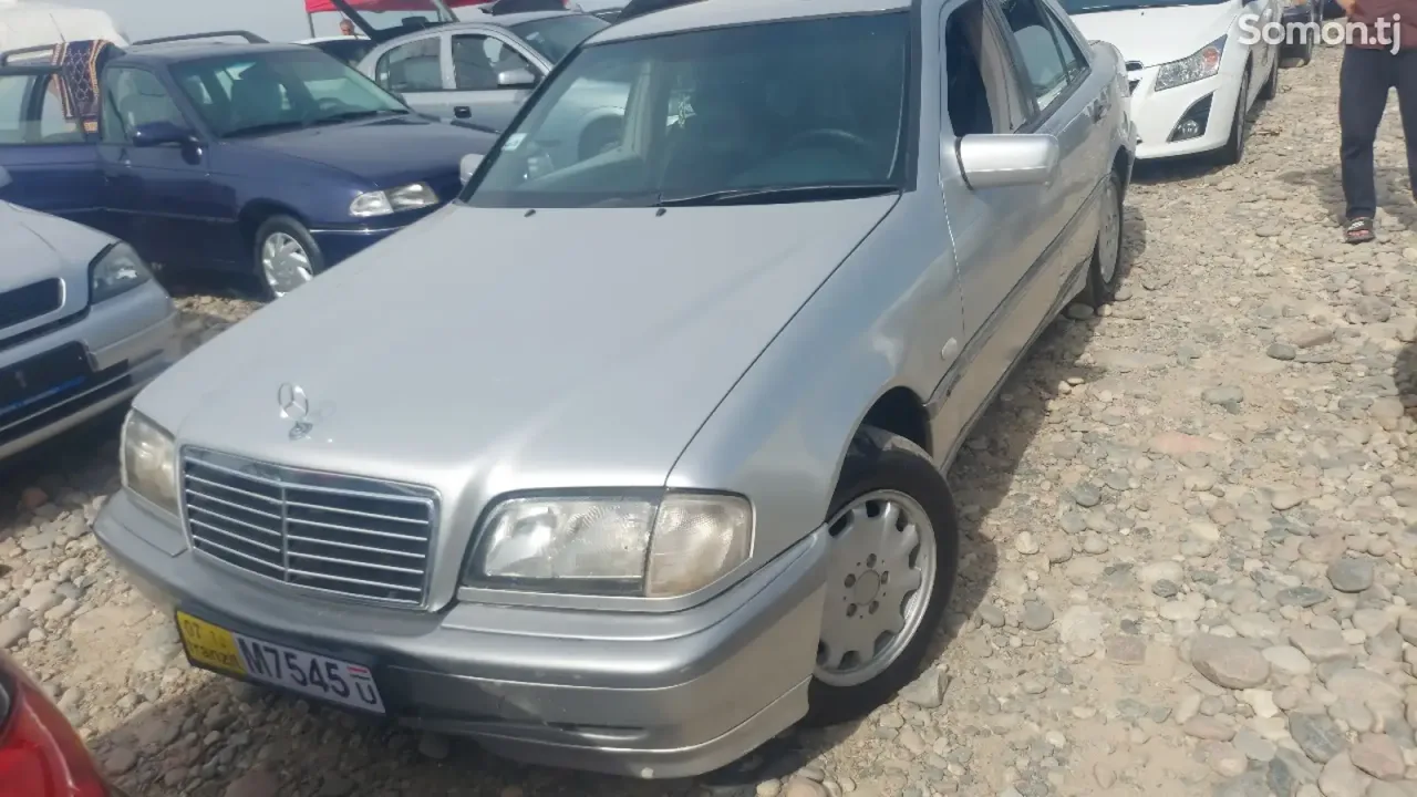 Mercedes-Benz C class 1999 · 1.8 MT