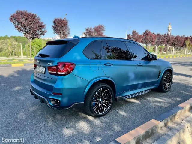 BMW X5 2016 · 3.0 AT