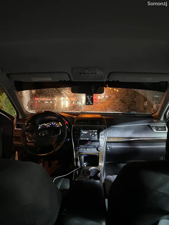 Toyota Camry 2013 · 2.5 AT