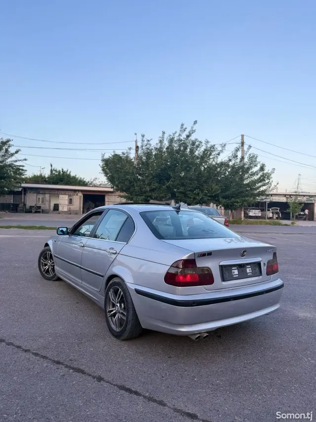 BMW 3 series 2003 · 2.5 AT