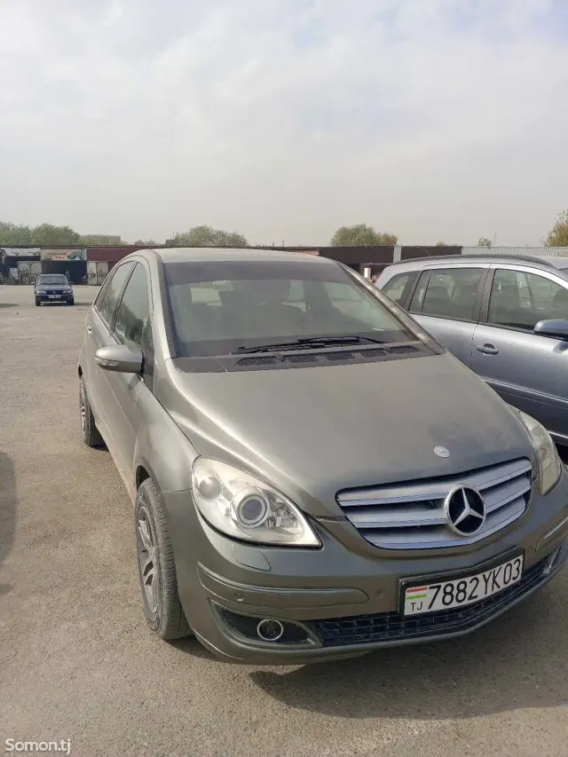 Mercedes-Benz B class 2006 · 2.0 AT