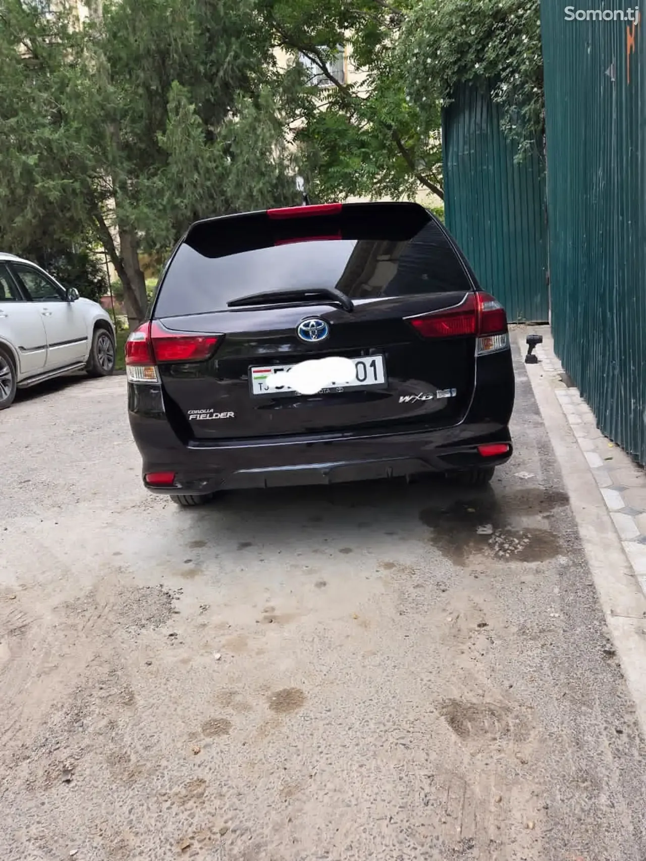 Toyota Fielder 2016 · 1.5 AT