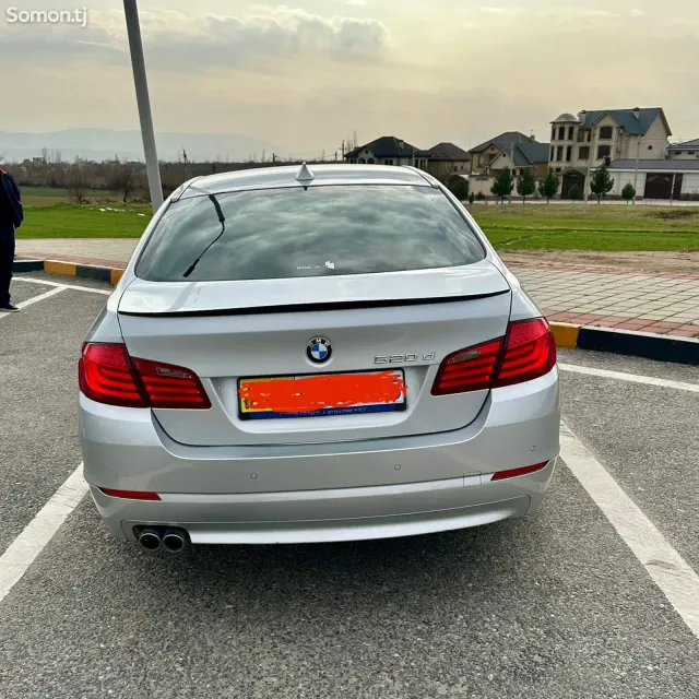 BMW 5 series 2013 · 2.0 AT