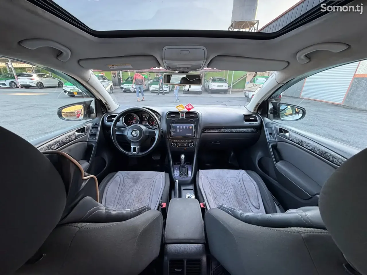 Volkswagen Golf 2012 · 1.4 AT
